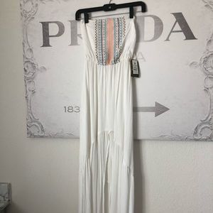 Gorgeous front slit light flowing strapless maxi